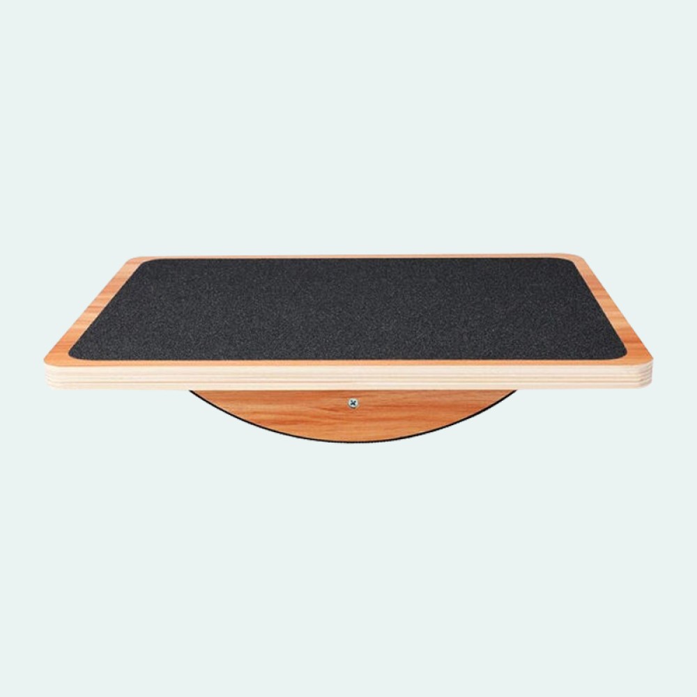 Professional-grade pine balance training board
